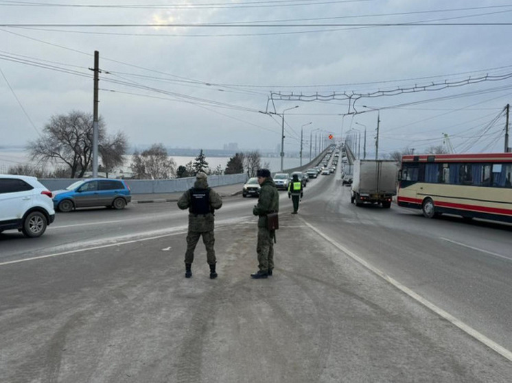 Военные следователи поймали 45 нарушителей на въезде в Саратов