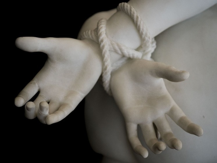 Пропавшую в Челябинской области женщину нашли  задушенной и связанной по рукам и ногам