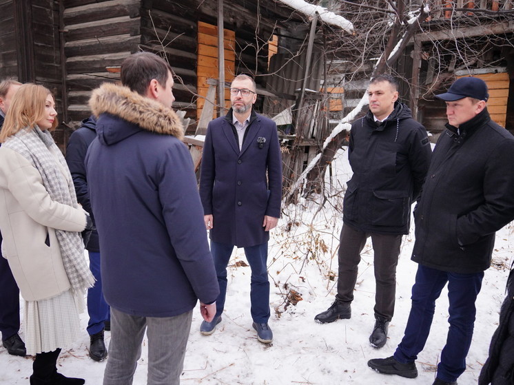 В Иркутской области предлагают изменить закон для сохранения памятников деревянного зодчества