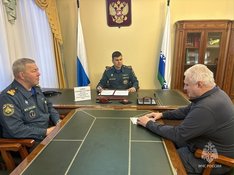Личный прием граждан в Нарьян-Маре провел начальник ГУ МЧС РФ по НАО