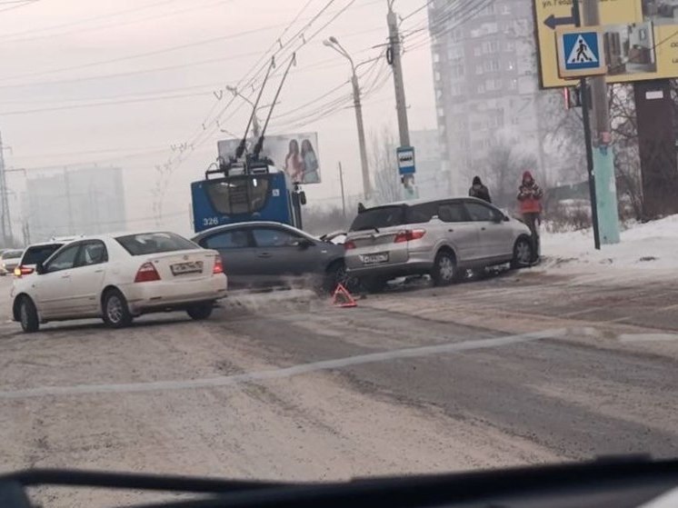 Троллейбусы № 1 и 6 временно изменили маршрут в Чите из-за ДТП