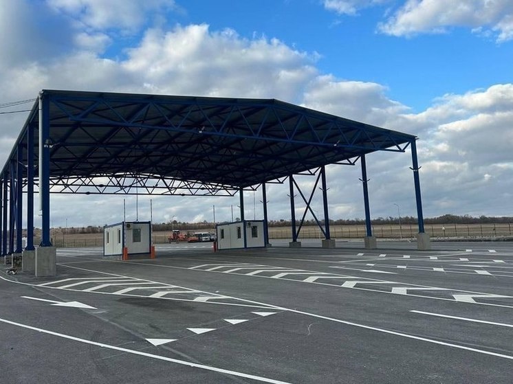 На пунктах пропуска Куйбышево и Матвеев Курган завершили капремонт дорожного покрытия