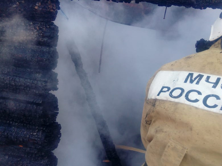 Пожарные потушили возгорание в частном доме в Хостинском районе