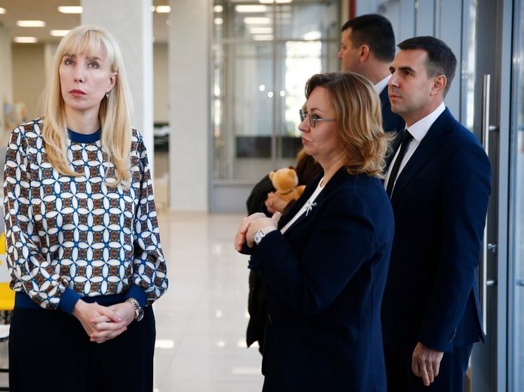 Анна Минькова оценила капитальный ремонт кинотеатра «Болгария»