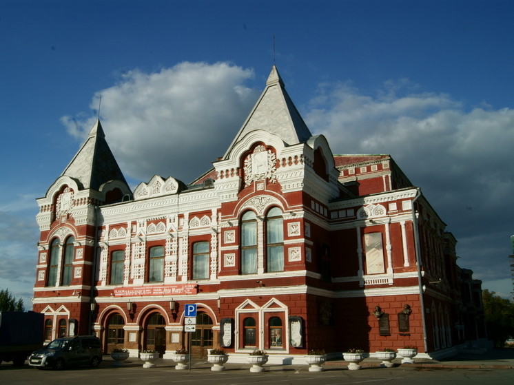 Жители Самарской области могут проголосовать за символы региона для 1000-рублевой купюры