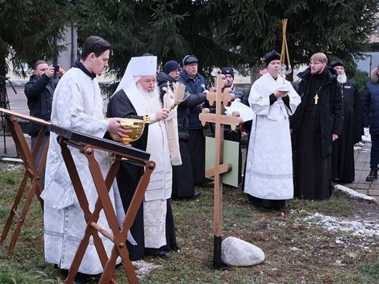 Орловские силовики начали строить храм