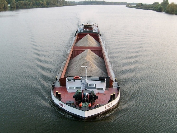 В Алтайском крае установлен рекорд по перевозке грузов на водном транспорте