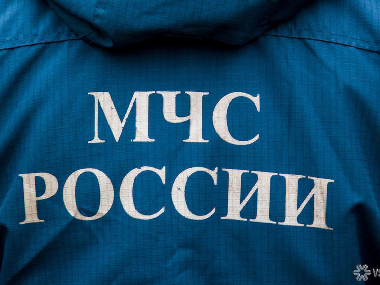Пожар вспыхнул в многоквартирном доме в Новокузнецке
