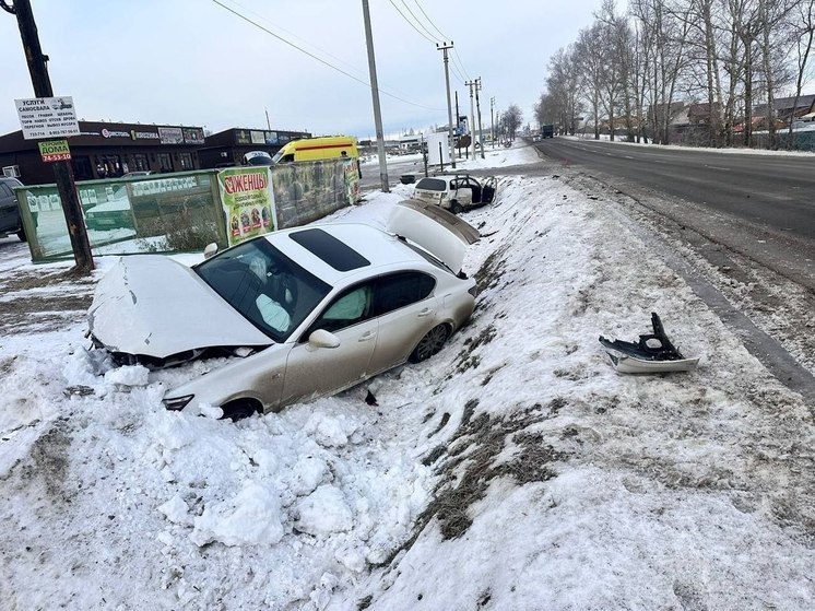 24 взрослых и трое детей пострадали в ДТП в Иркутске за неделю