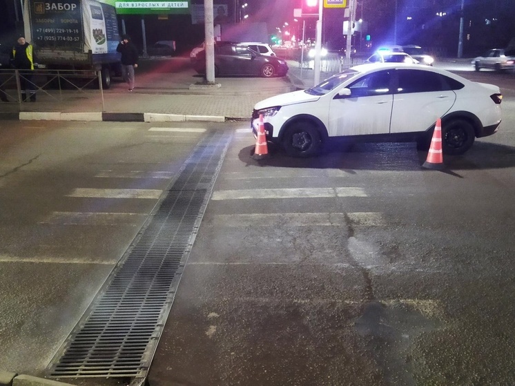 В Орле водитель отечественного авто сбил пожилого пешехода