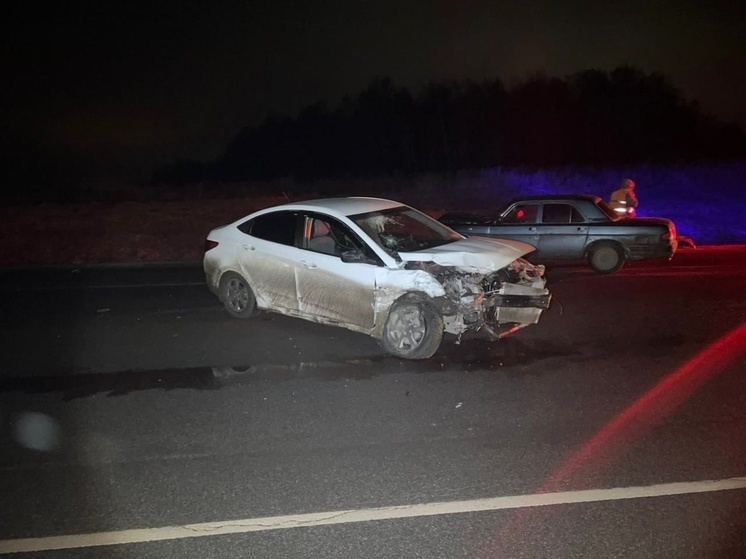 На Орловщине выезд на встречку закончился аварией