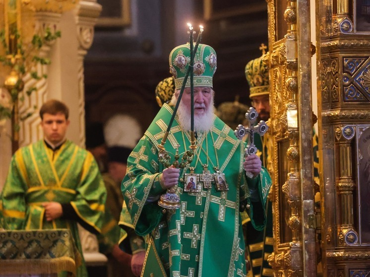 В Москве начали выдавать беременным письмо патриарха Кирилла в поддержку рождения ребенка