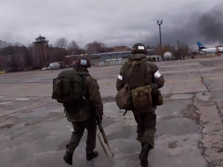 Участник штурма аэропорта в Гостомеле рассказал о первых часах СВО