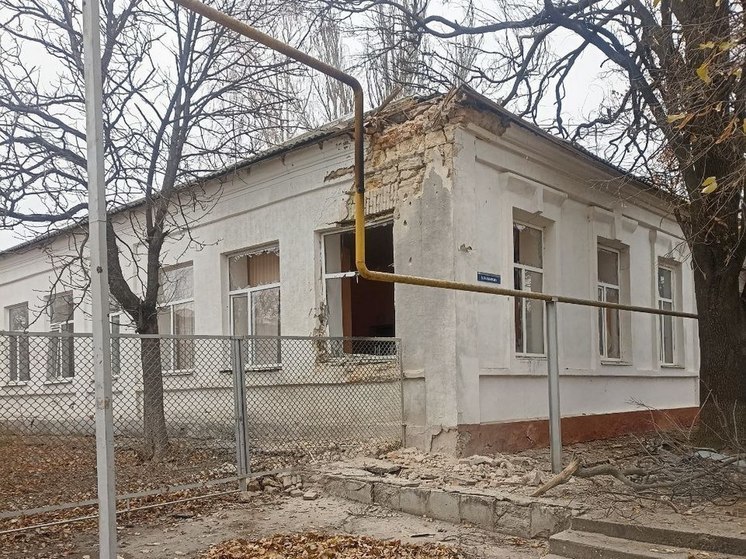 Опубликованы фото последствий атаки ВСУ на Каховский округ