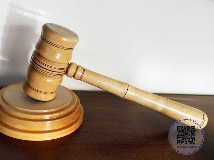 В Липецке суд признал недействительными контракты ЧОП со школами