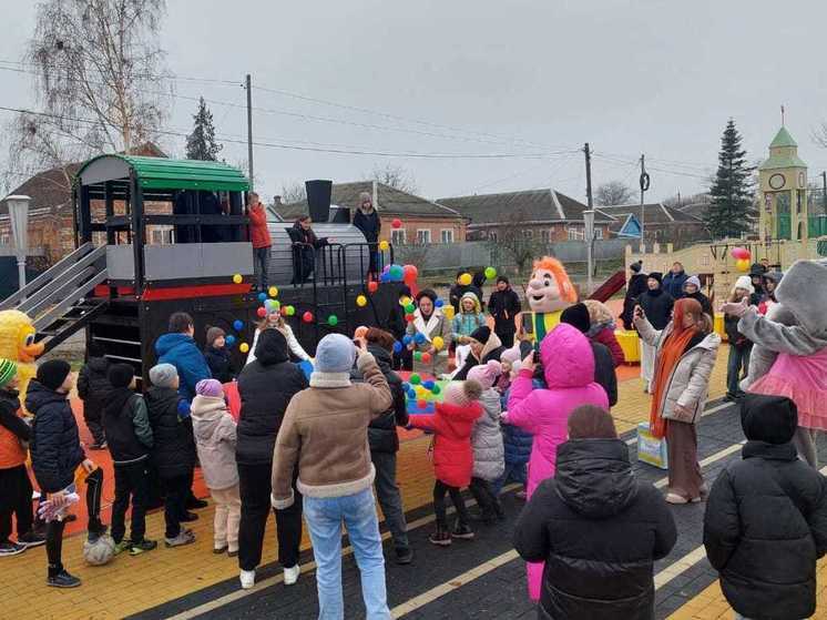 На Ставрополье открыли новую зону отдыха с паровозиком