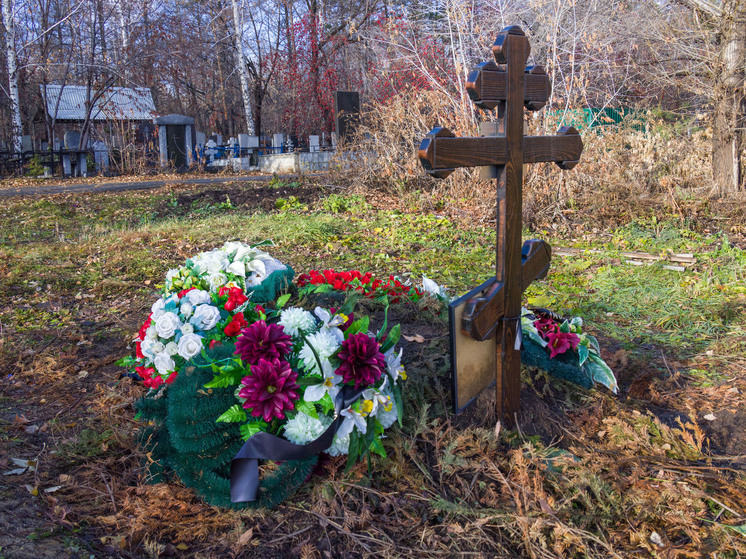 Под Челябинском под запрет попало частное кладбище