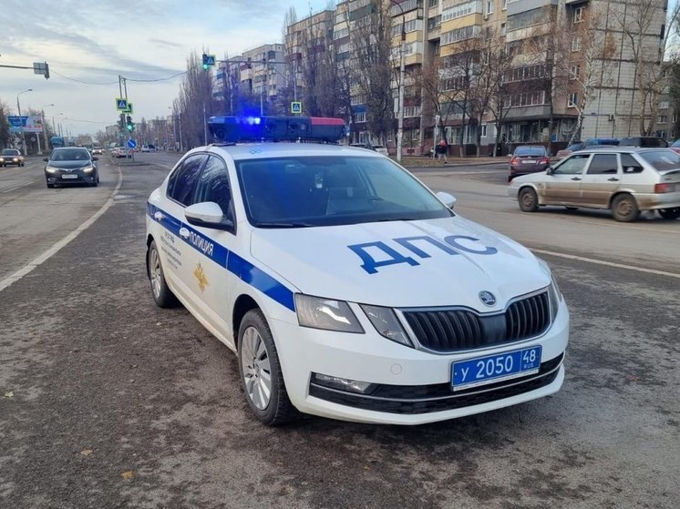 Липецкие автоинспекторы применили оружие для остановки машины нарушителя