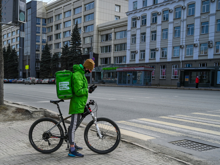 Зарплаты курьеров в Челябинске выросли более чем на 50 тысяч рублей