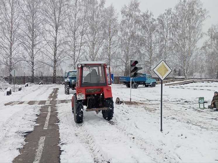 В одном из техникумов Марий Эл появился современный трактородром