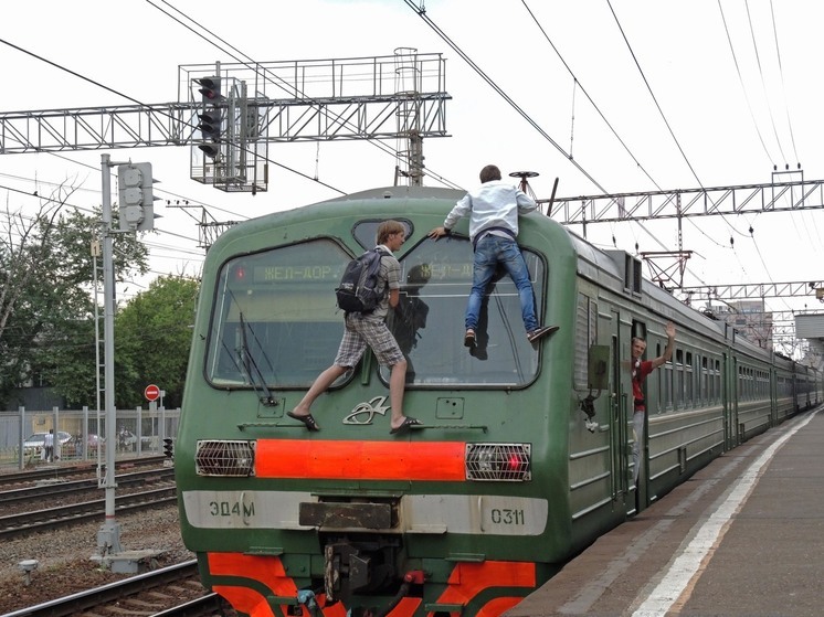 В Подмосковье задержали мужчину, склонявшего подростков к зацепингу