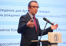Также стало известно о судьбе «Золотой маски»