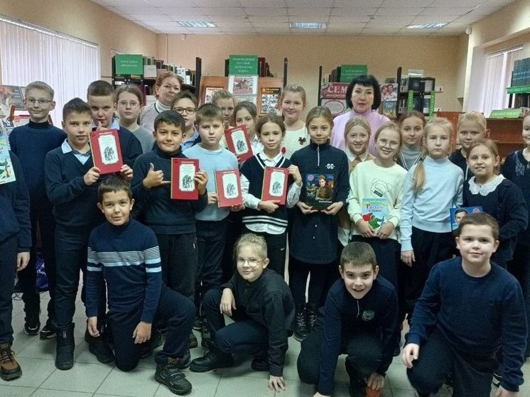 Ученикам Липицкой школы рассказали про оборону Москвы