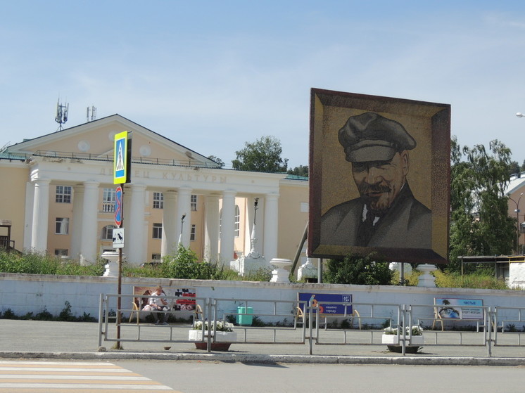 В Дегтярске умер 16-летний подросток, подвергавшийся буллингу
