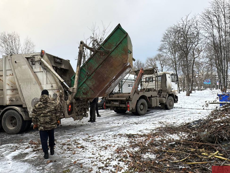 Во Владимире навели порядок в Патриотическом сквере