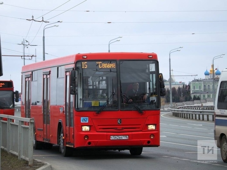 Автобусы №72 и №75 в Казани начали работать по бескондукторной системе оплаты за проезд