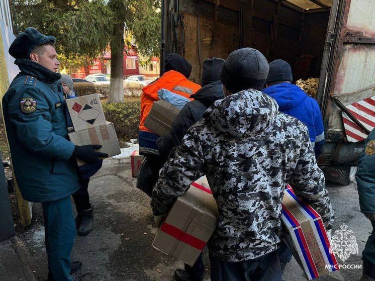 Автомобиль, мотоцикл и генераторы направили в Курскую область тульские спасатели