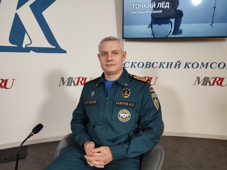 Если лед желтоватый — провалитесь: спасатель рассказал о безопасности на льду