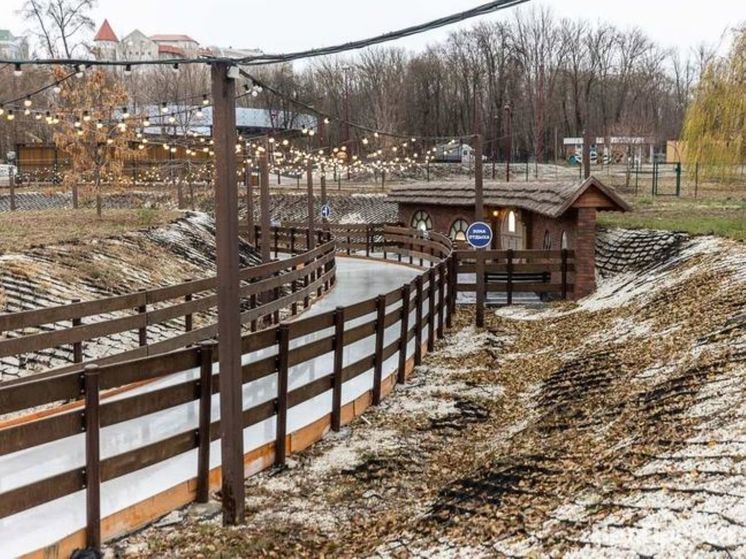 В Центральном парке Белгорода ледовые дорожки откроют 14 декабря