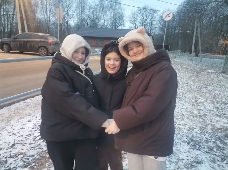 День объятий провели в п. Пролетарский в Серпухове