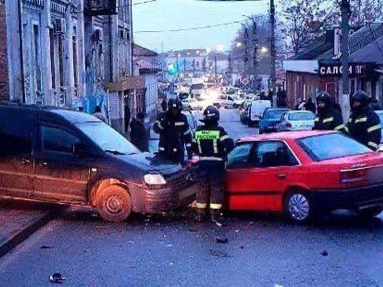 В Мелитополе 4 человека пострадали в ДТП