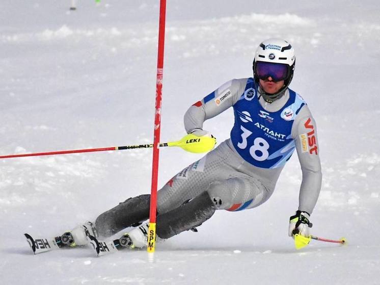Горнолыжники Подмосковья завоевали 2 медали на турнире в Кировске