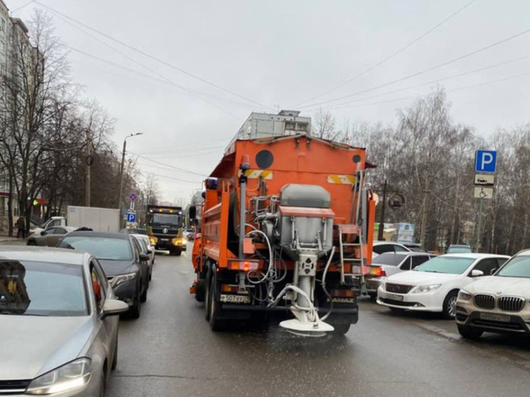 Более 250 тонн реагента использовали на тульских улицах