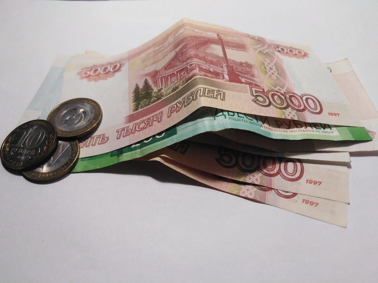 11,5 тысяч саратовских медиков досрочно вышли на пенсию