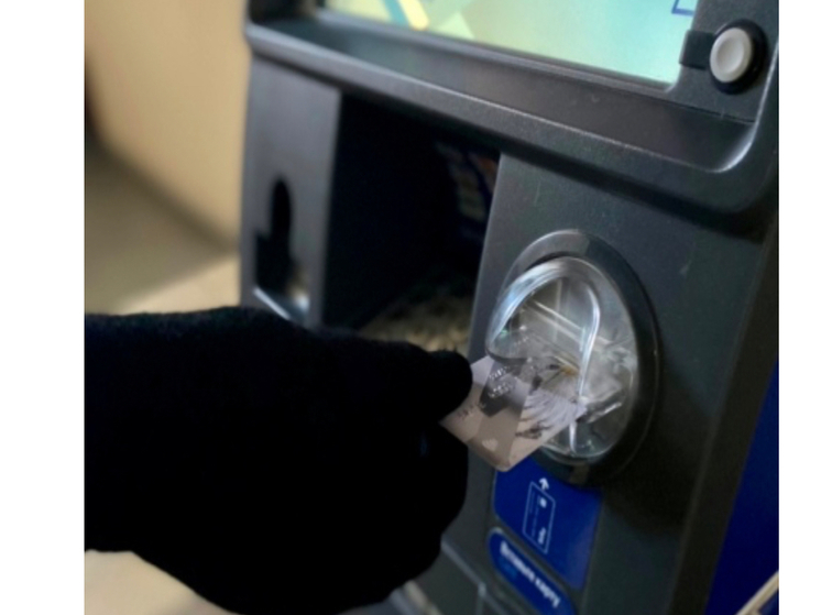 Мошенник завладел деньгами жительницы Рудни под предлогом разблокировки ее гаджета