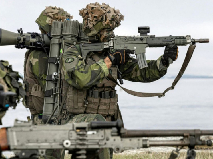 Постпред при ОДКБ Васильев: НАТО накапливает силы на границе с Россией