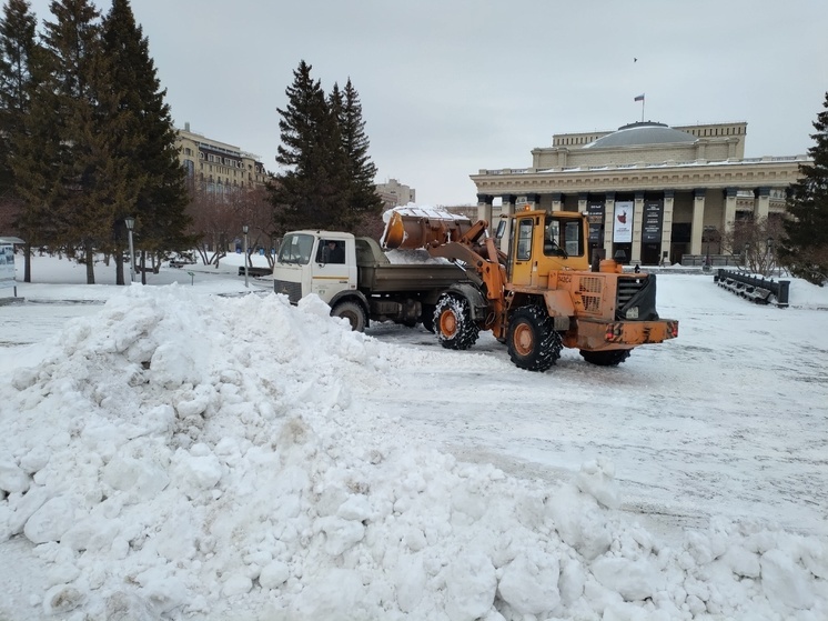 В Новосибирске ищут подрядчика для механизированной уборки дорог и тротуаров за 14 млн