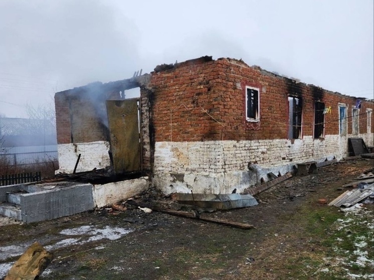 Неисправный дымоход привел к крупному пожару в Ростовской области