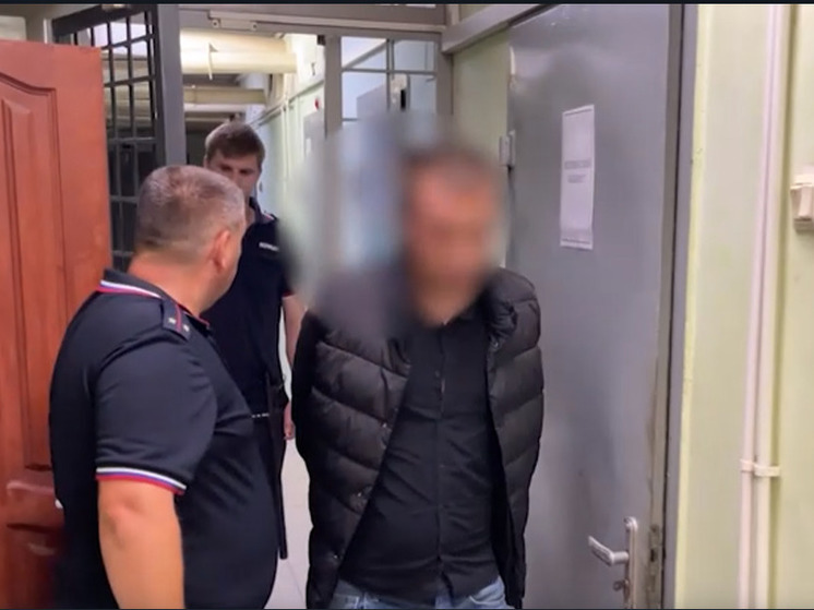 Тульские полицейские поймали трех дропперов, похитивших 51 млн рублей