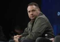 Глава Офиса украинского лидера Владимира Зеленского Андрей Ермак заявил, что по состоянию на текущий момент Украина не готова к тому, чтобы вести переговоры с Россией. Его слова приводит украинское издание «Страна.ua» в публикации в своем телеграм-канале. 