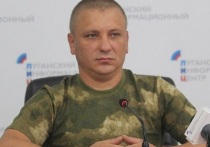 Военный эксперт, подполковник Луганской Народной Республики (ЛНР) в отставке Андрей Марочко в беседе с ТАСС сообщил со ссылкой на собственные источники, что Центры информационно-психологических операций (ЦИПсО) Украины в течение недели распространяли фейковые материалы о победах военнослужащих вооруженных сил Украины (ВСУ), которые были созданы при объединении архивных кадров, снятых в том числе годом ранее 