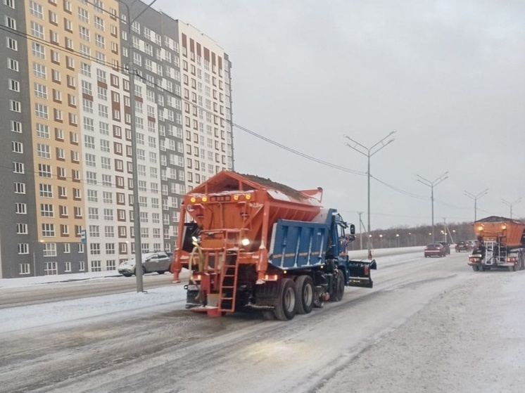 Дорожные службы в Курске переведены на усиленный режим работы