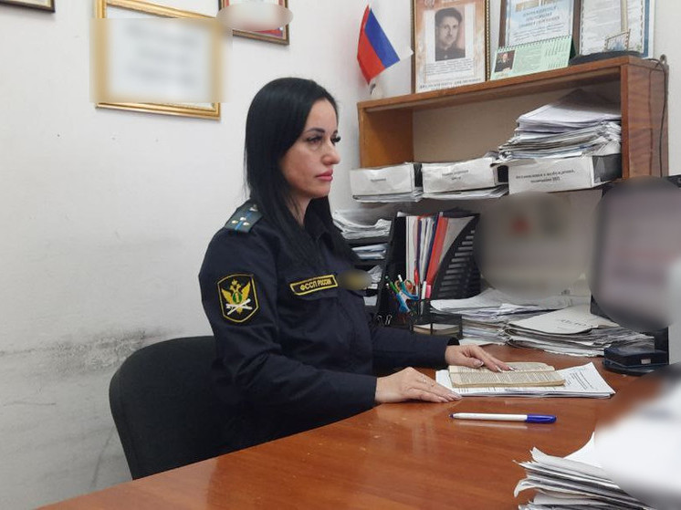 Также мужчина был ограничен в праве выезда за пределы РФ