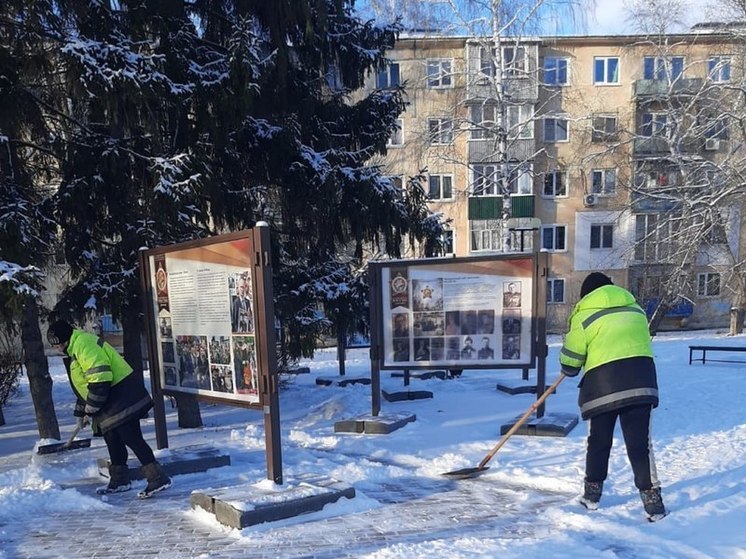 Сотрудники МБУ «Пензавтодора» продолжают убирать город от снега