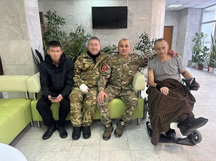 Тюменские участники съезда «Единой России» встретились с бойцами СВО, проходящими лечение в московских госпиталях