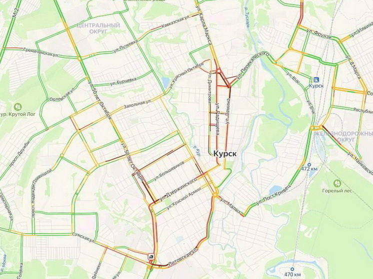 В Курске из-за ДТП и снегопада образовались пробки и задерживается транспорт